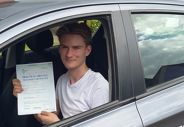 Driving Lesson Test Pass in Maidstone - Ben Kincaid